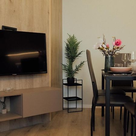 טיראנה Newly Renovated Apartment מראה חיצוני תמונה