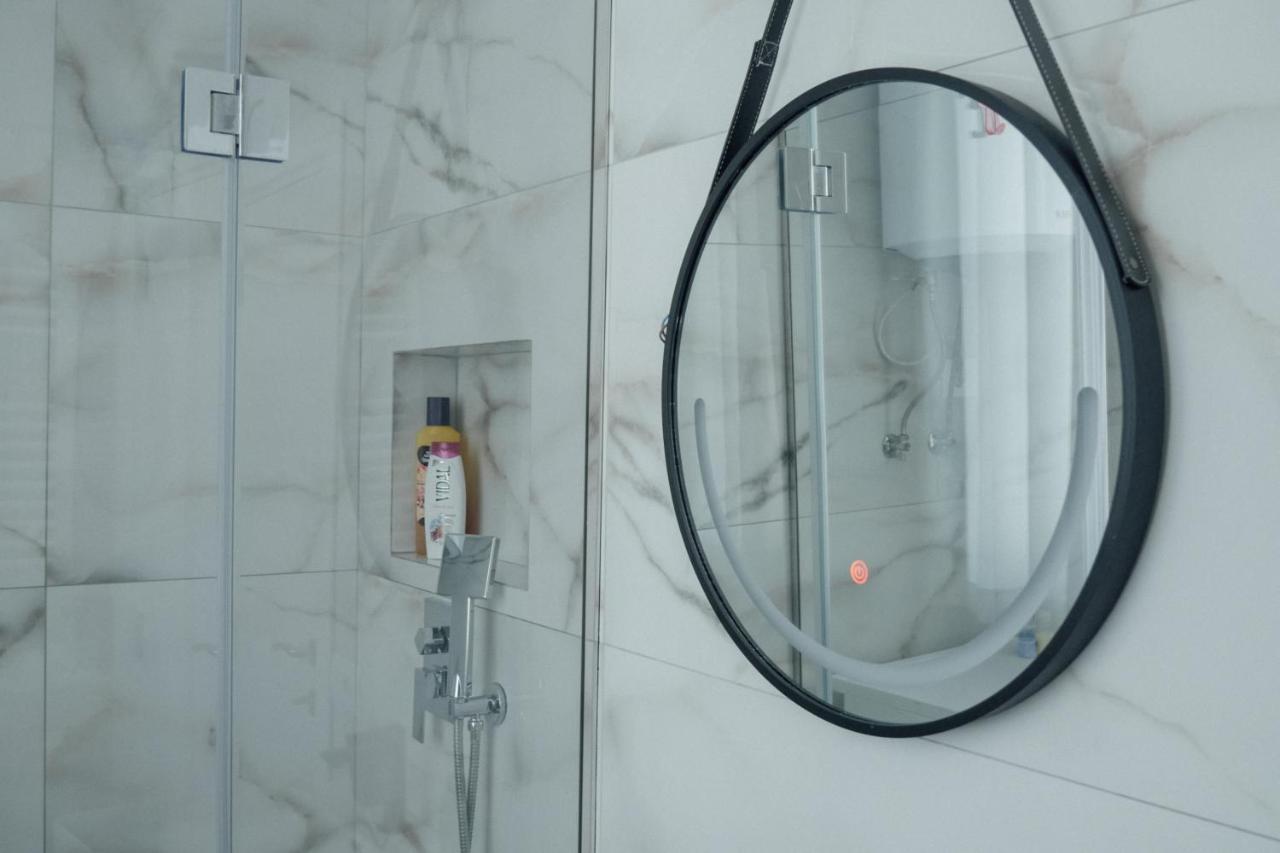 טיראנה Newly Renovated Apartment מראה חיצוני תמונה