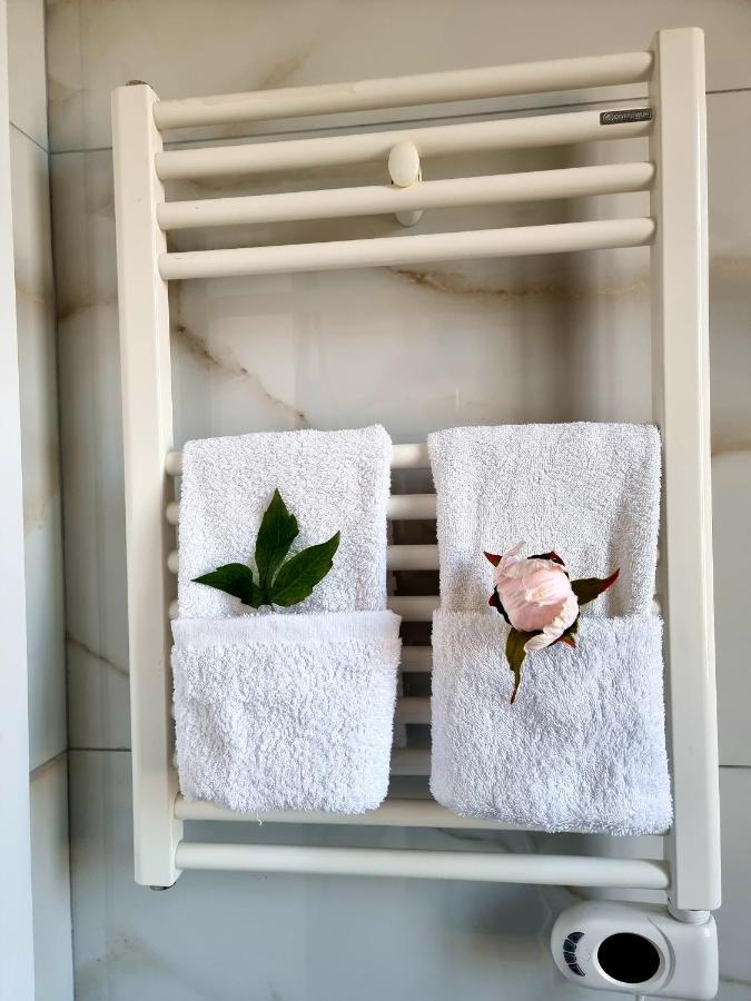 טיראנה Newly Renovated Apartment מראה חיצוני תמונה